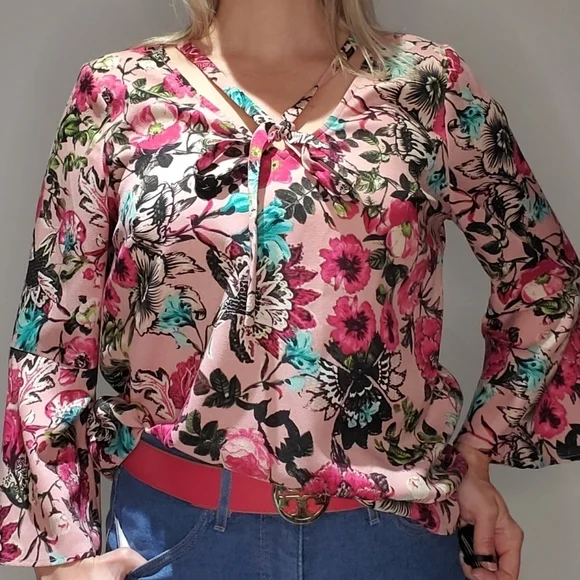 Kensie Pink Floral V-Neck with bow tie bell sleeve blouse size M - Picture 4 of 12